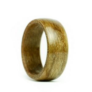 Obrączka pierścionek z drewna czereśnia europejska