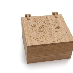 Szkatułka na biżuterię z drewna bambusowego